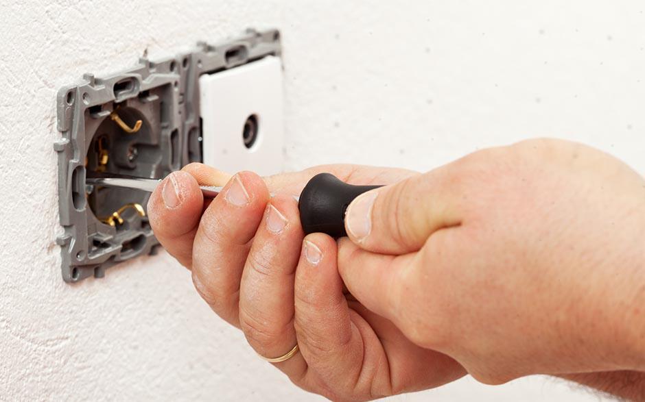 électricité maison Plaisir